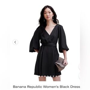 Banana Republic Black satin Long Sleeve Dress